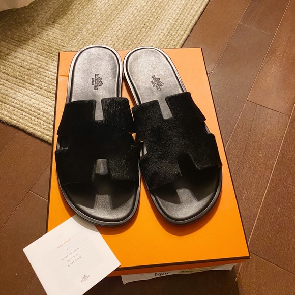 Hermes Other - HERMES oran sandals (M)
